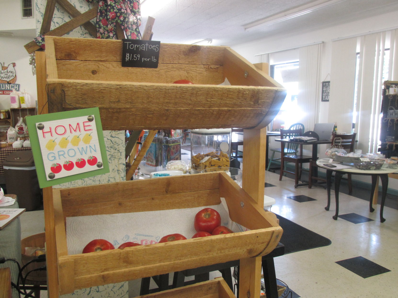 Country store (22).JPG